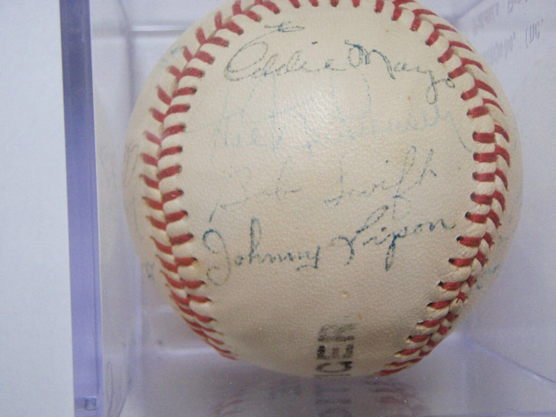 Load image into Gallery viewer, 1940S Detroit Tigers Team Signed Baseball STEVE ONEILL 21 SIGNED VINTAGE BALL
