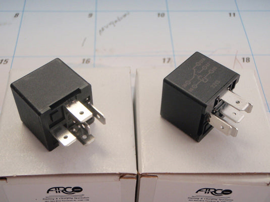 TRIM TILT RELAYS PAIR OMC JOHNSON EVINRUDE 582473 582472 876039-9 ARCO 57-R473